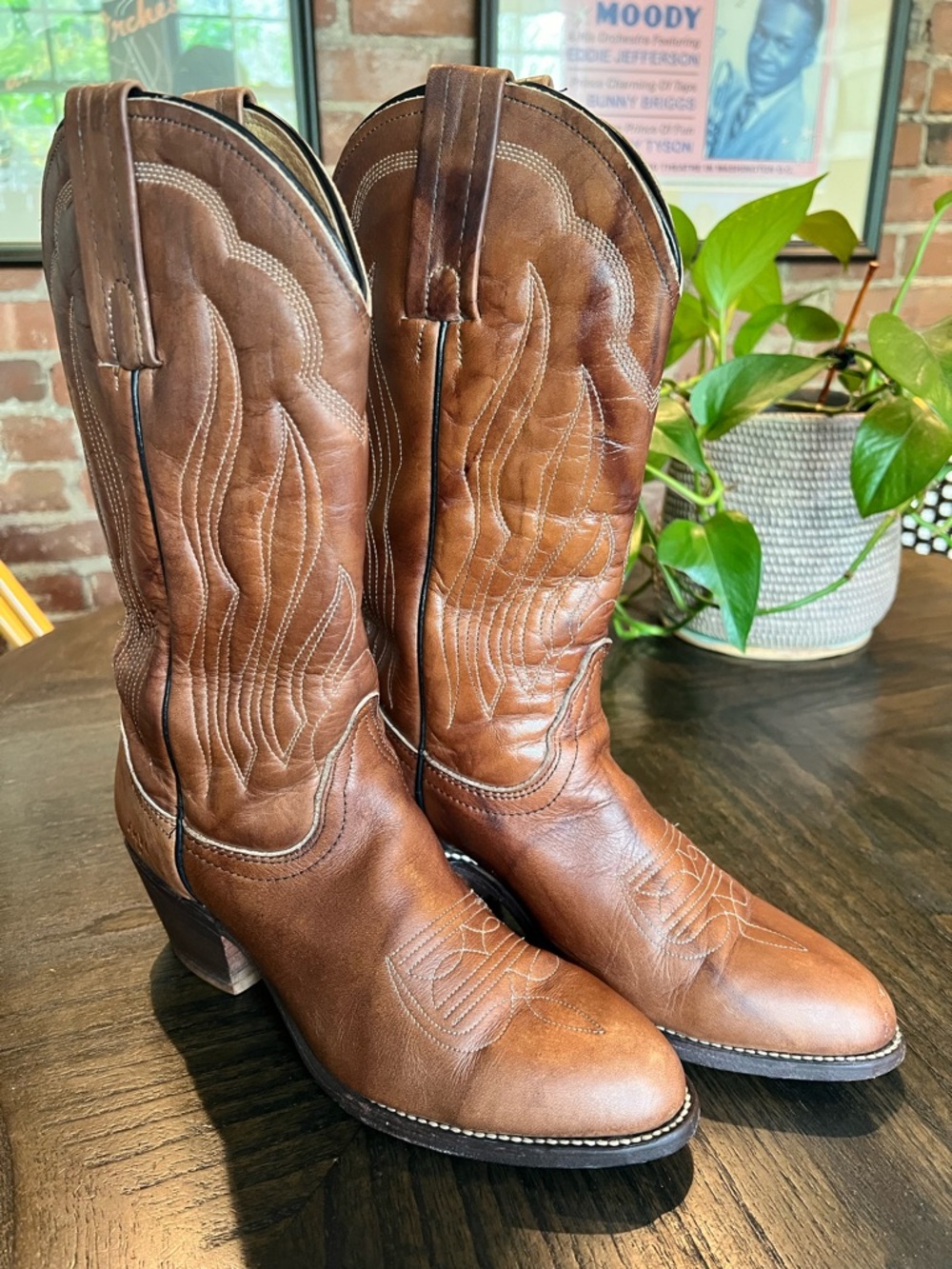 Frye Brown Leather Women's Western Cowboy Heeled Boots 7.5